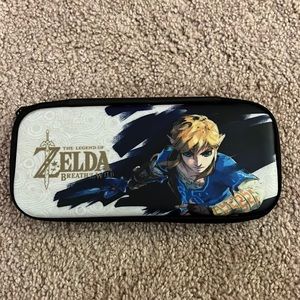 The Legend of Zelda Nintendo Switch case.